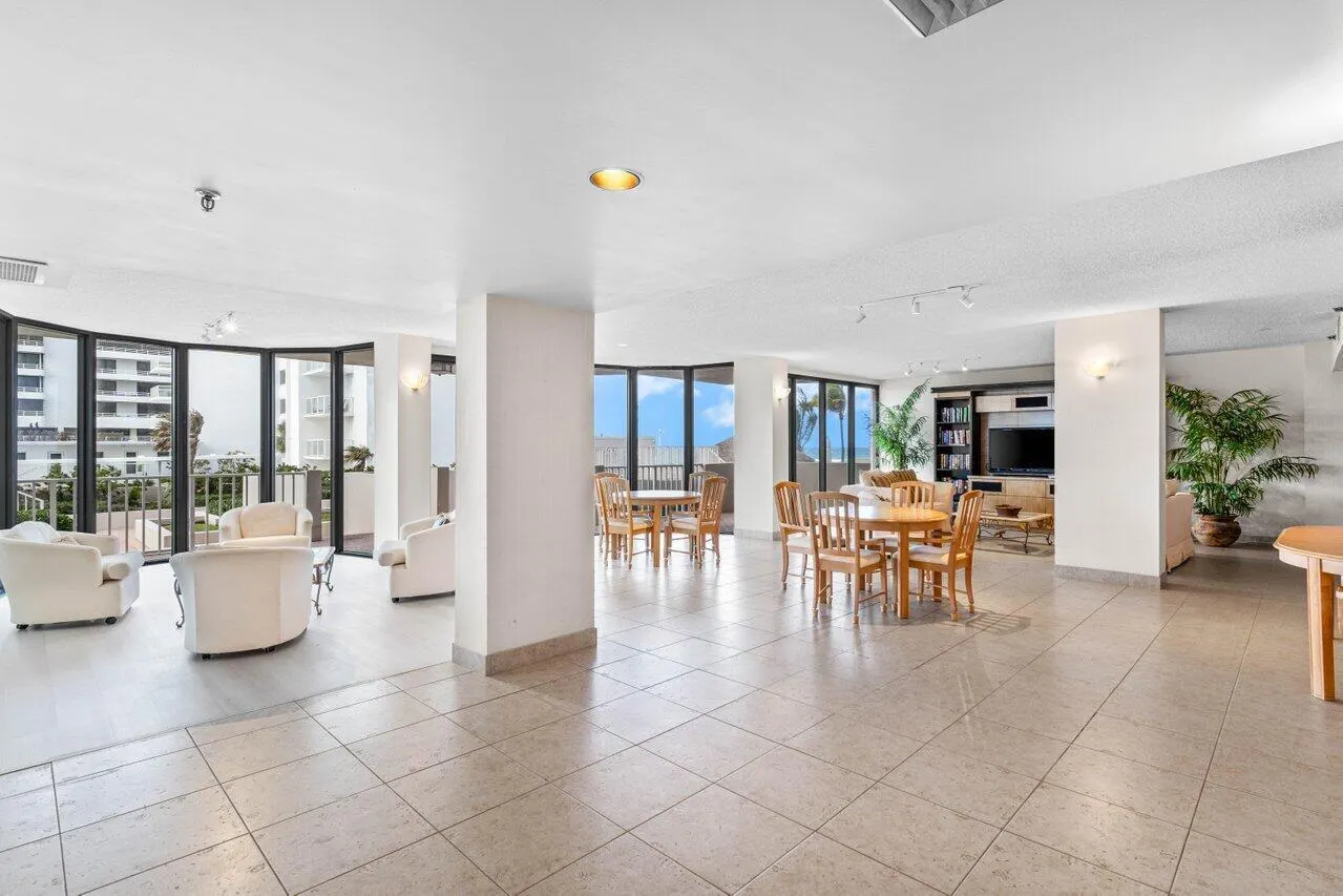 2917 S Ocean Boulevard, #104
