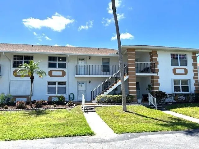 1207 S Lakes End Drive, #E-2