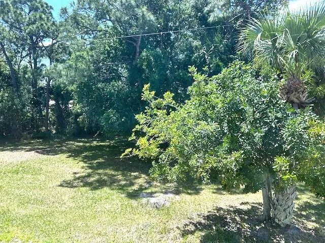 1207 S Lakes End Drive, #E-2