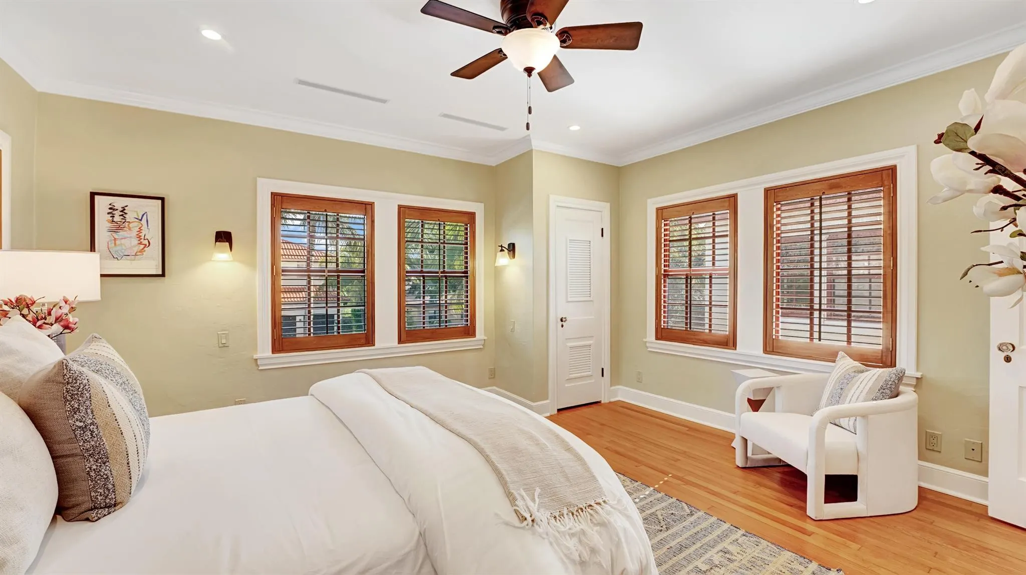 225 Pershing Way