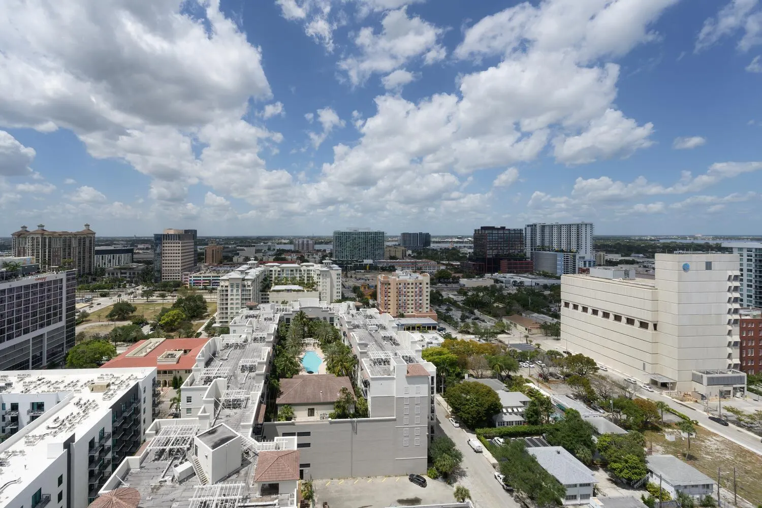 529 S Flagler Drive, #25f