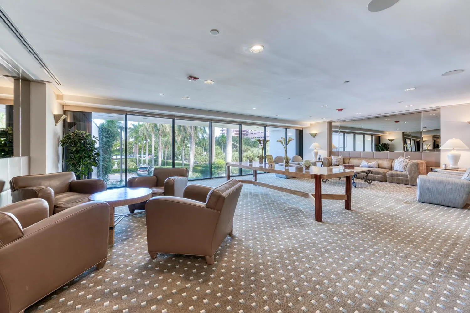 529 S Flagler Drive, #25f