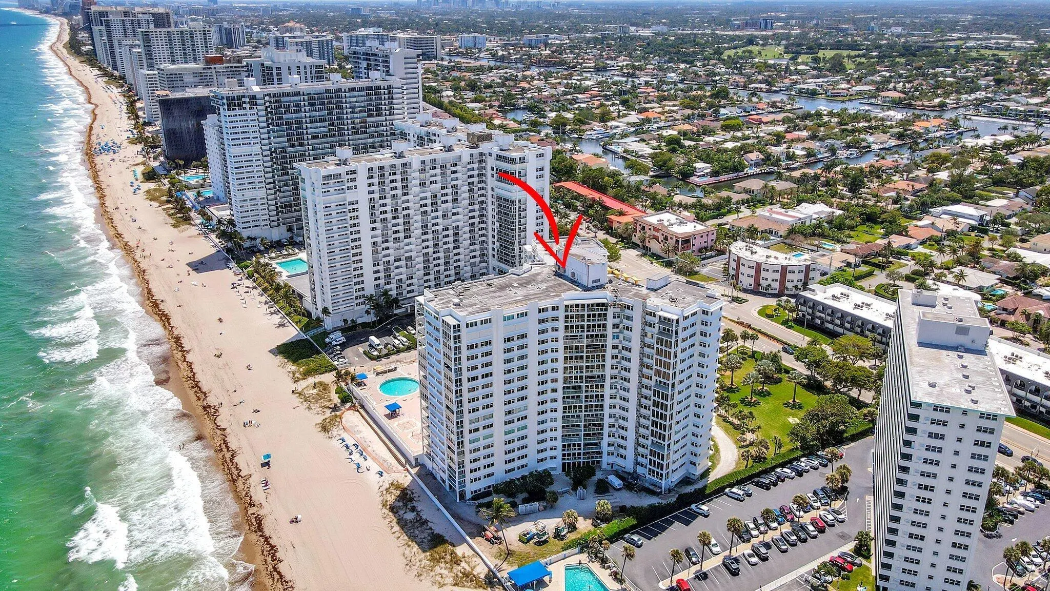 3900 N Ocean Drive, #1c