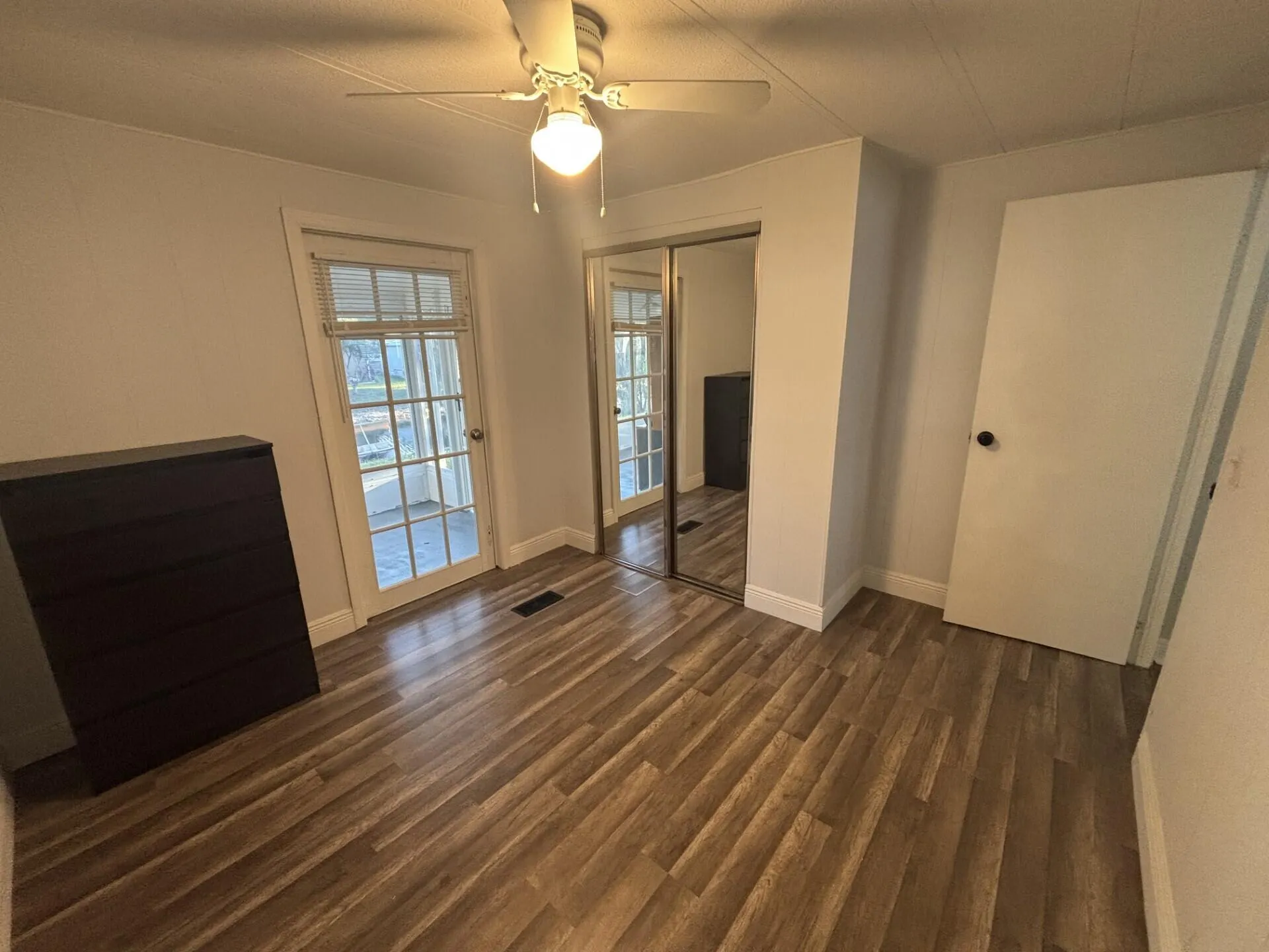 3338 NW 67th Avenue