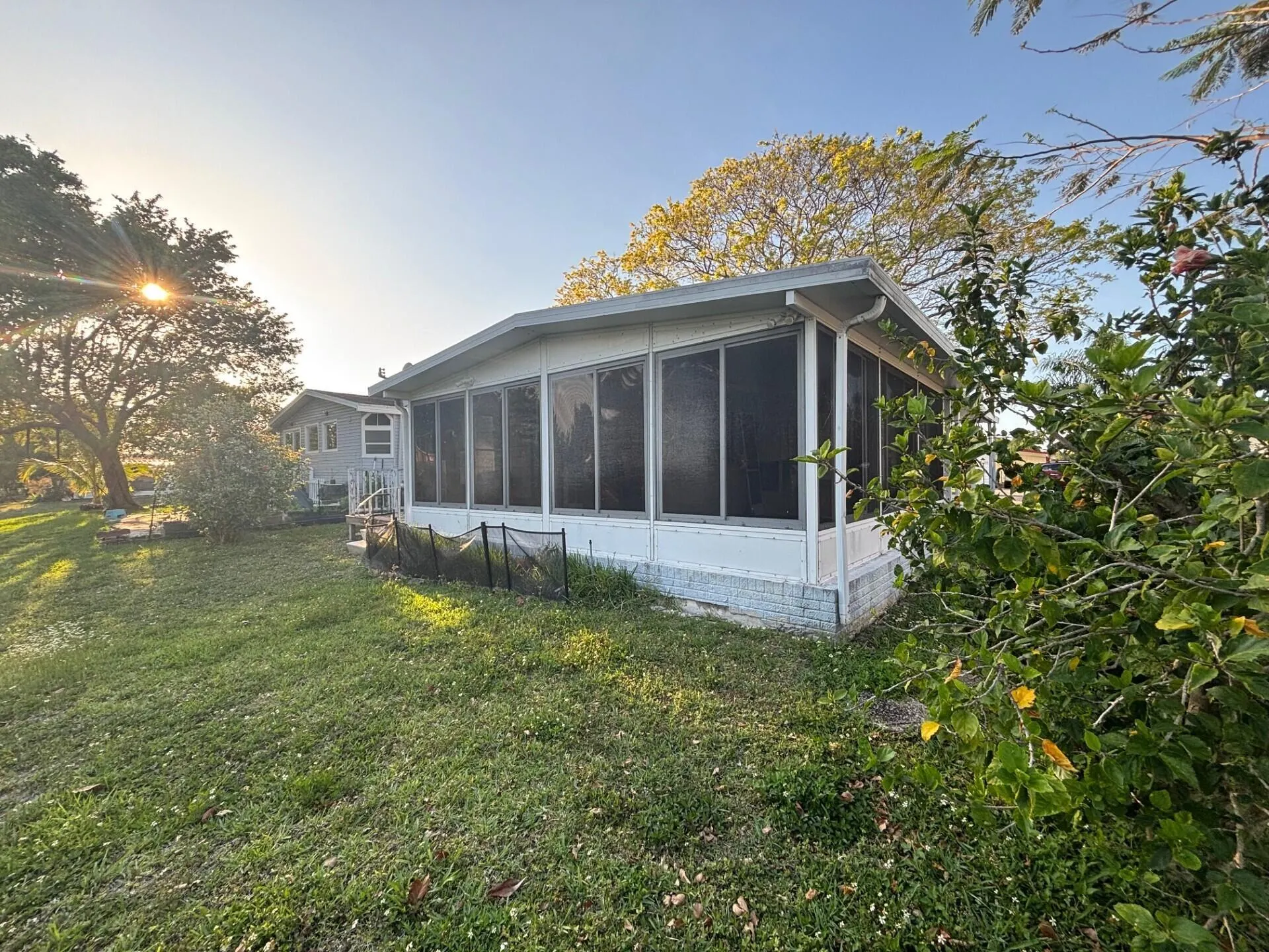 3338 NW 67th Avenue