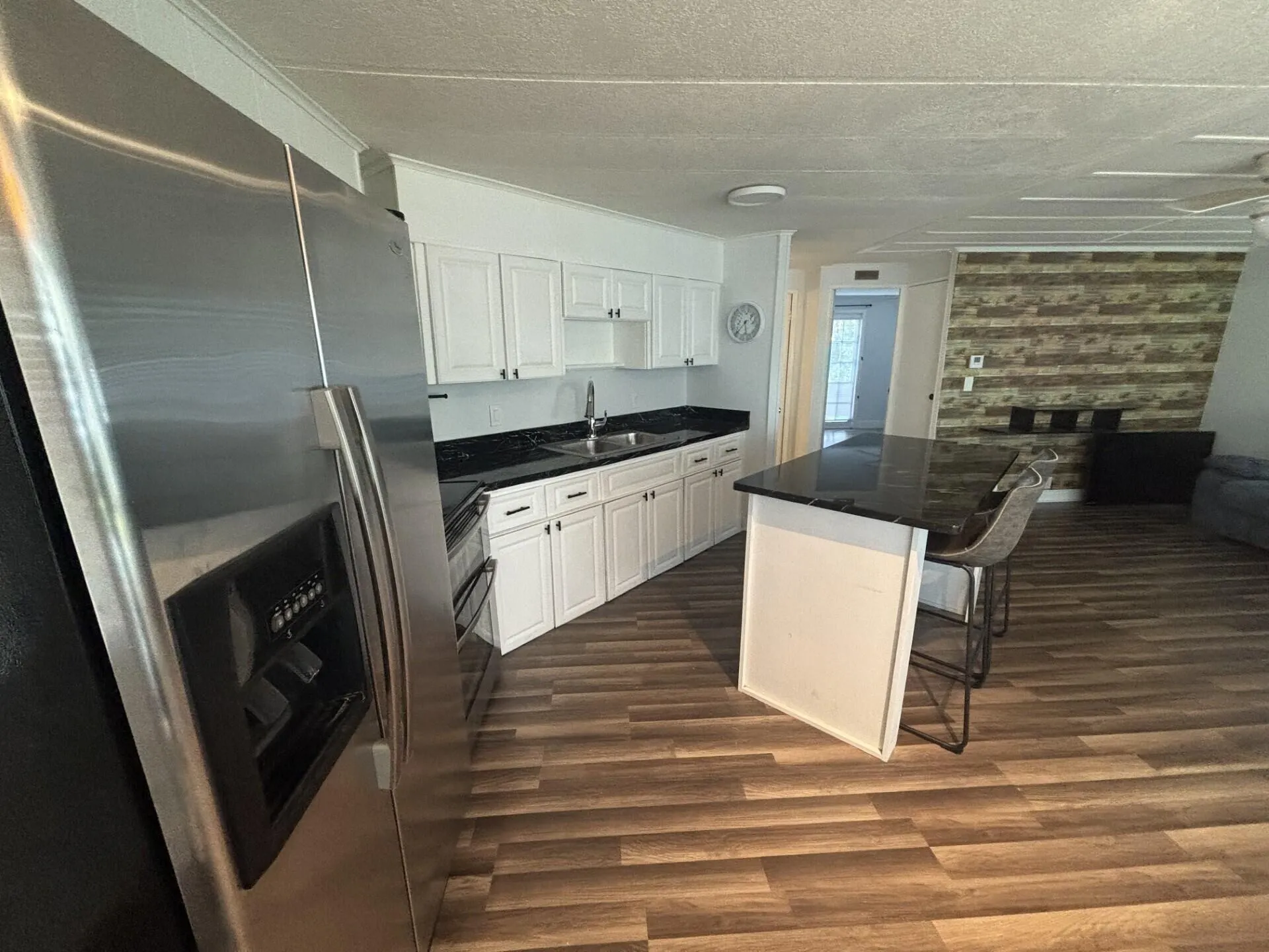 3338 NW 67th Avenue