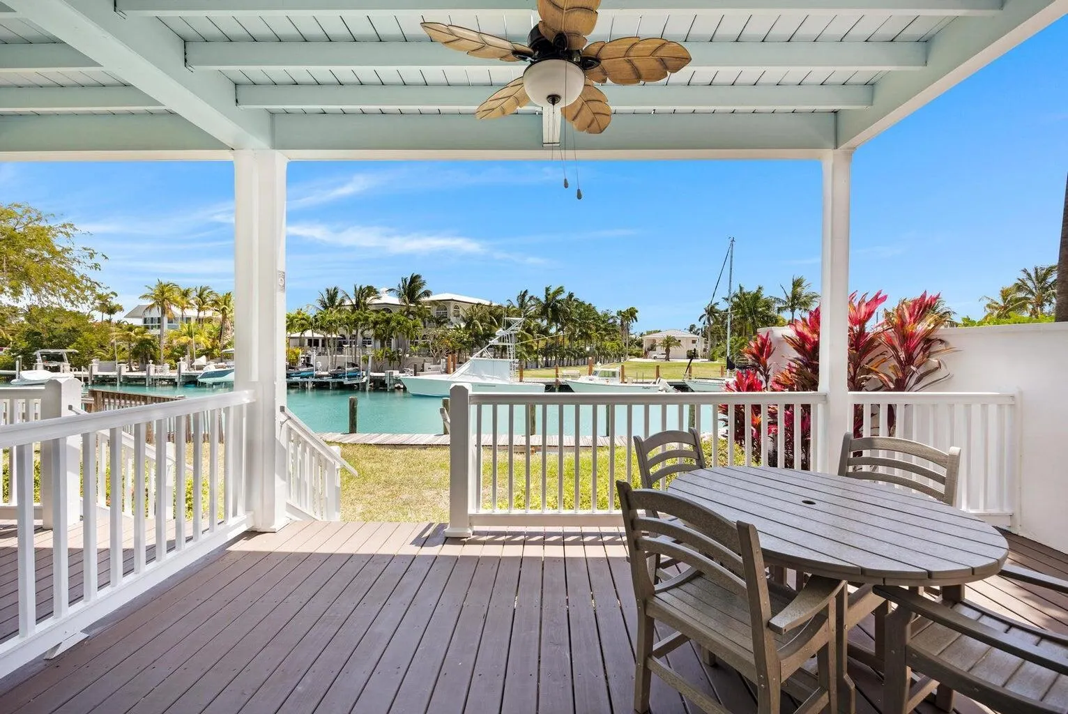 7041 Harbor Village Drive