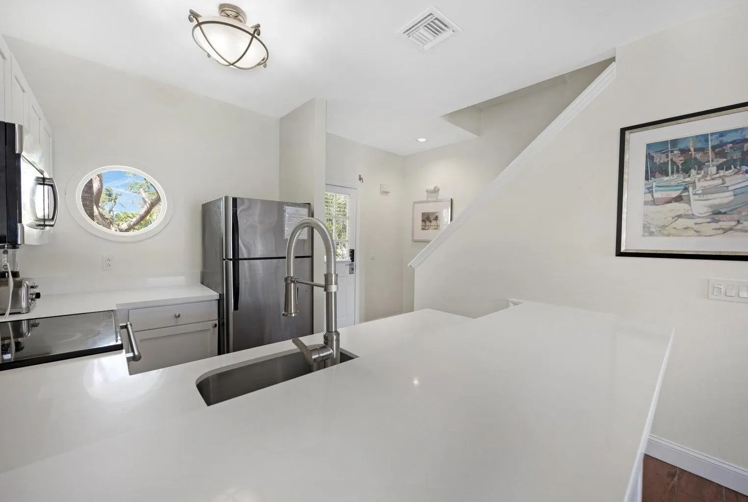 7041 Harbor Village Drive