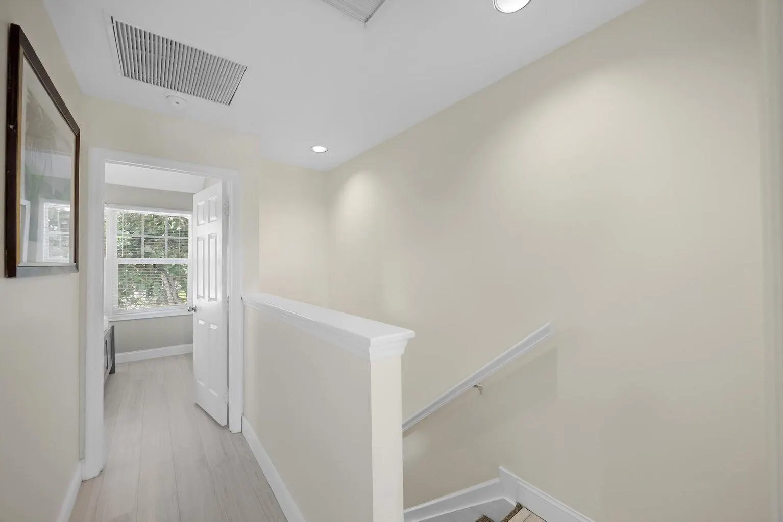 7041 Harbor Village Drive