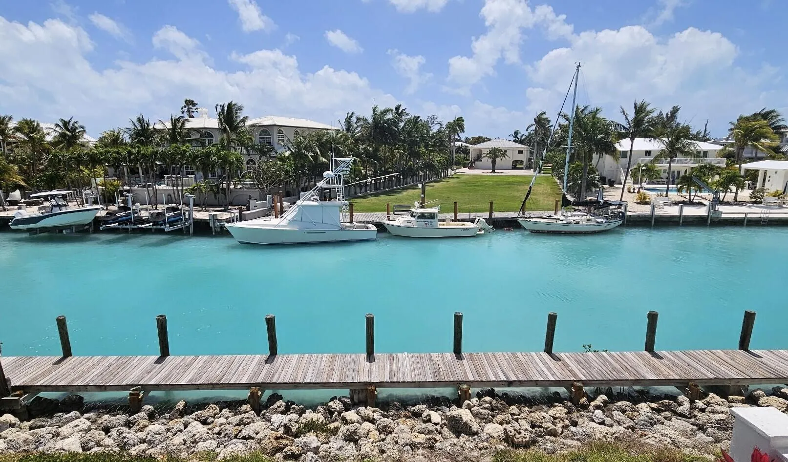 7041 Harbor Village Drive