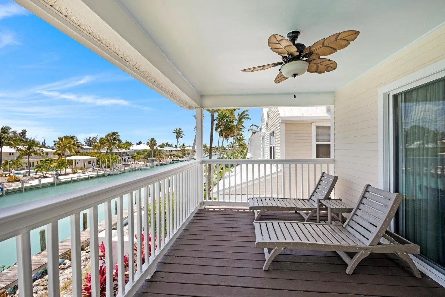 7041 Harbor Village Drive