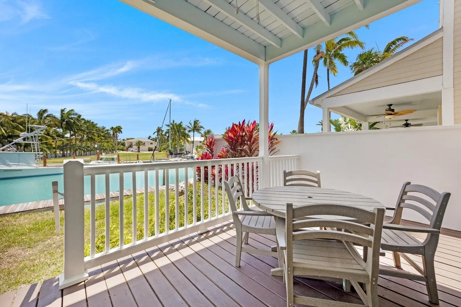 7041 Harbor Village Drive