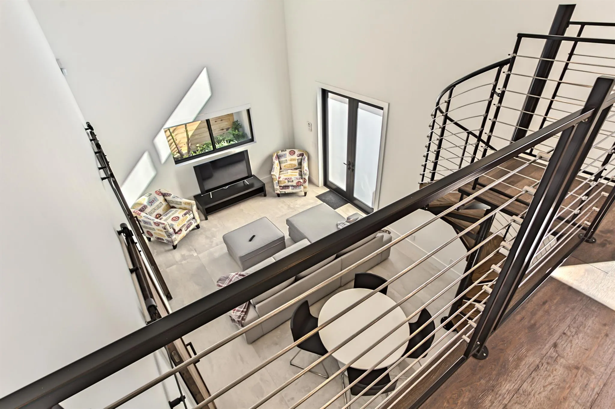 1955 NE 4th Street, #Unit # 1
