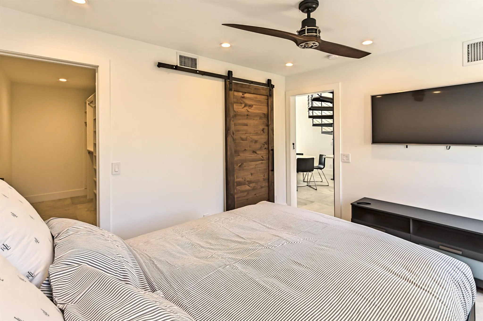 1955 NE 4th Street, #Unit # 1