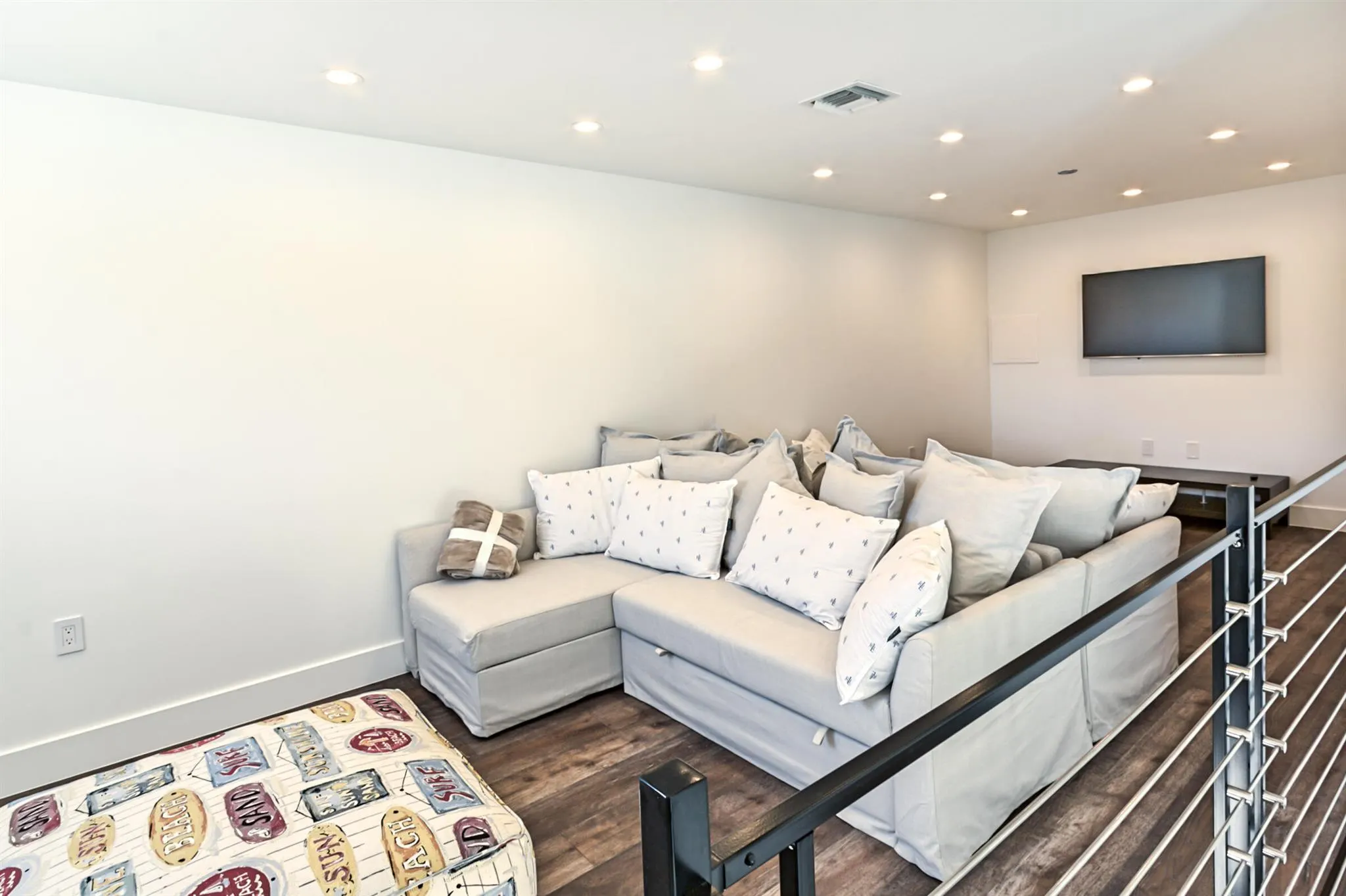 1955 NE 4th Street, #Unit # 1