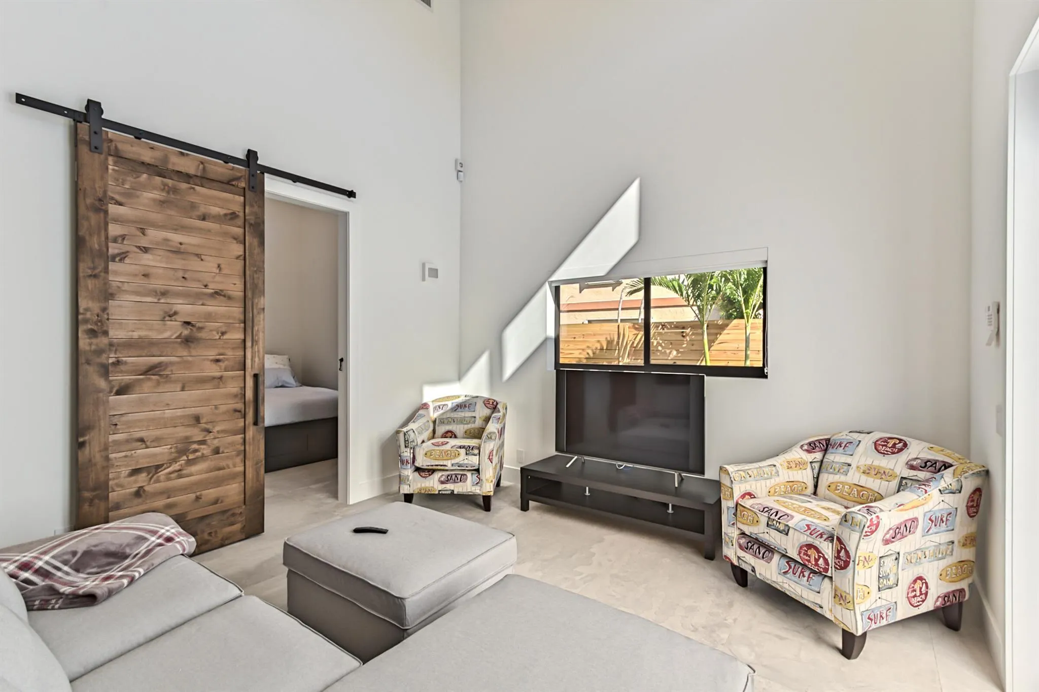 1955 NE 4th Street, #Unit # 1
