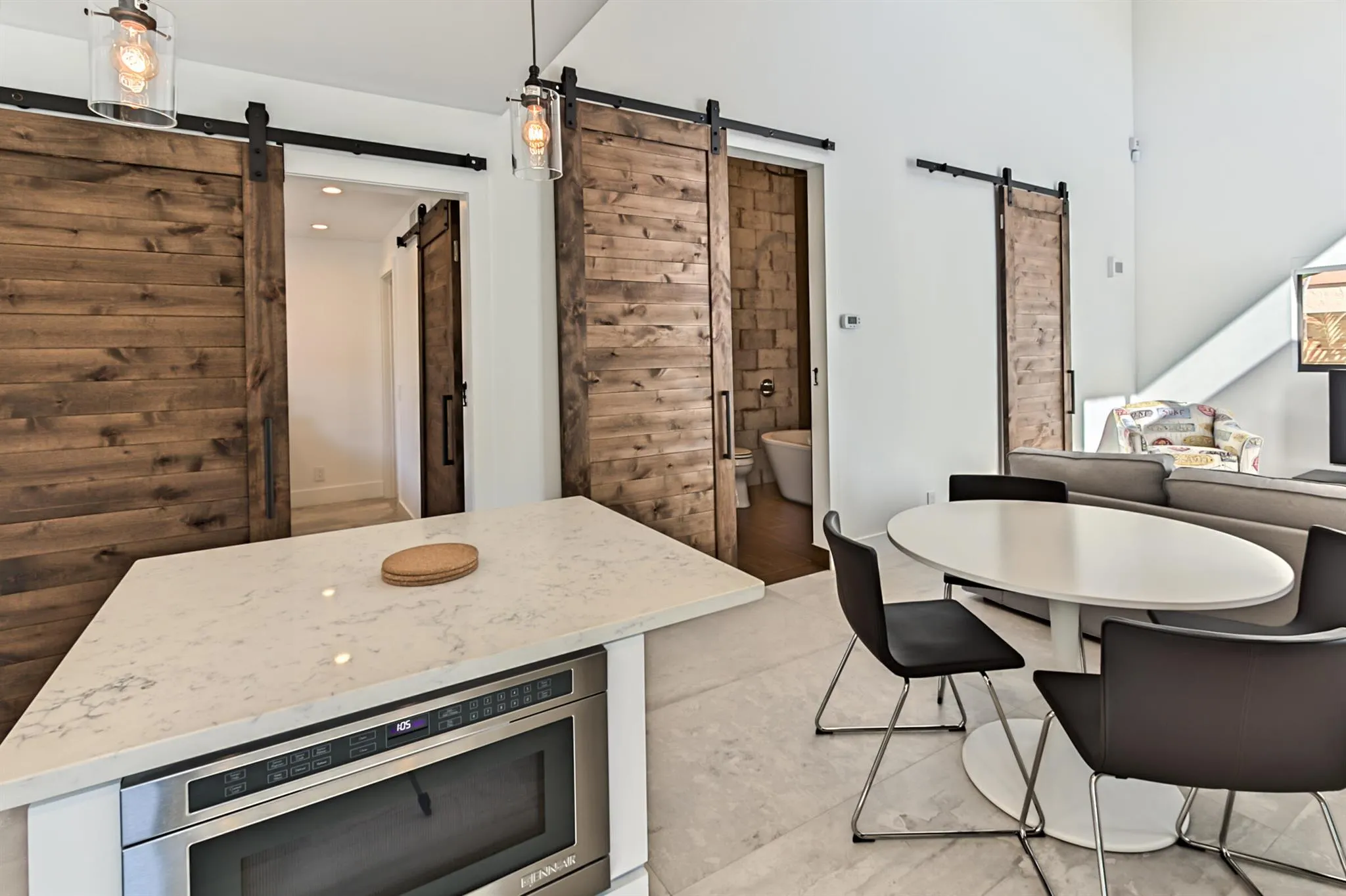 1955 NE 4th Street, #Unit # 1