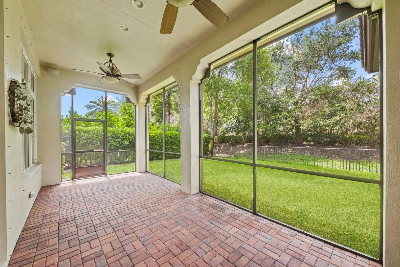 12520 NW 79th Manor