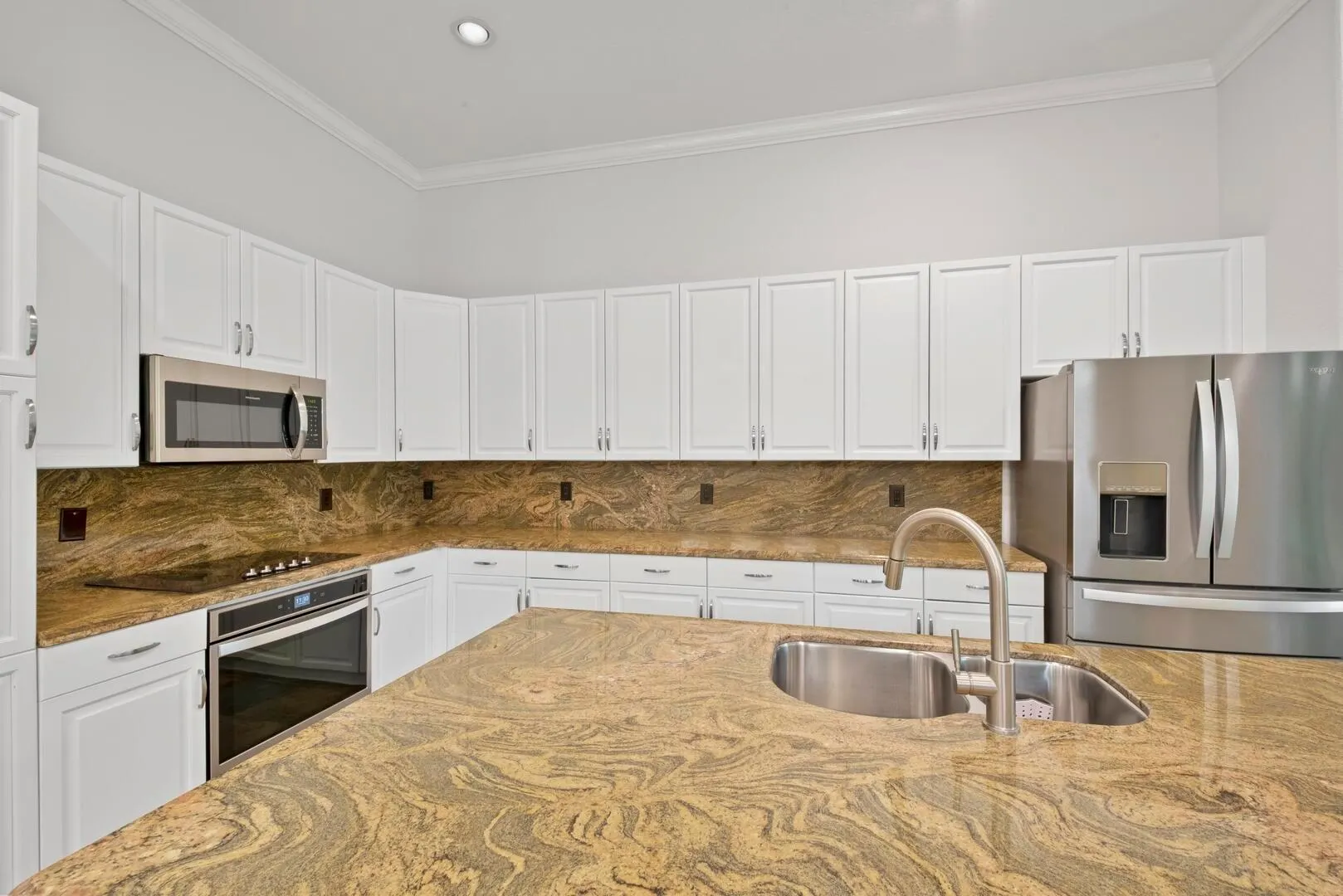12520 NW 79th Manor
