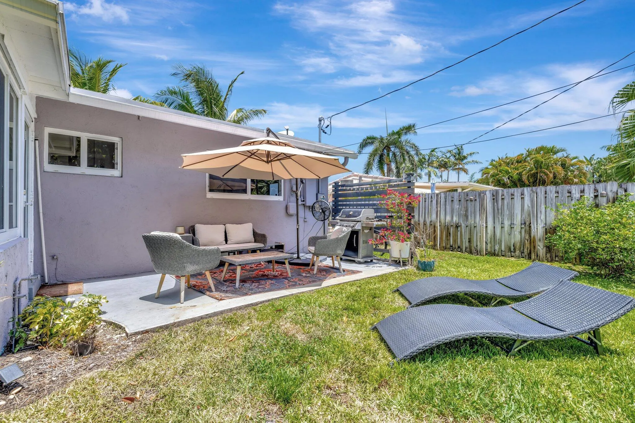 14 NE 26 Court