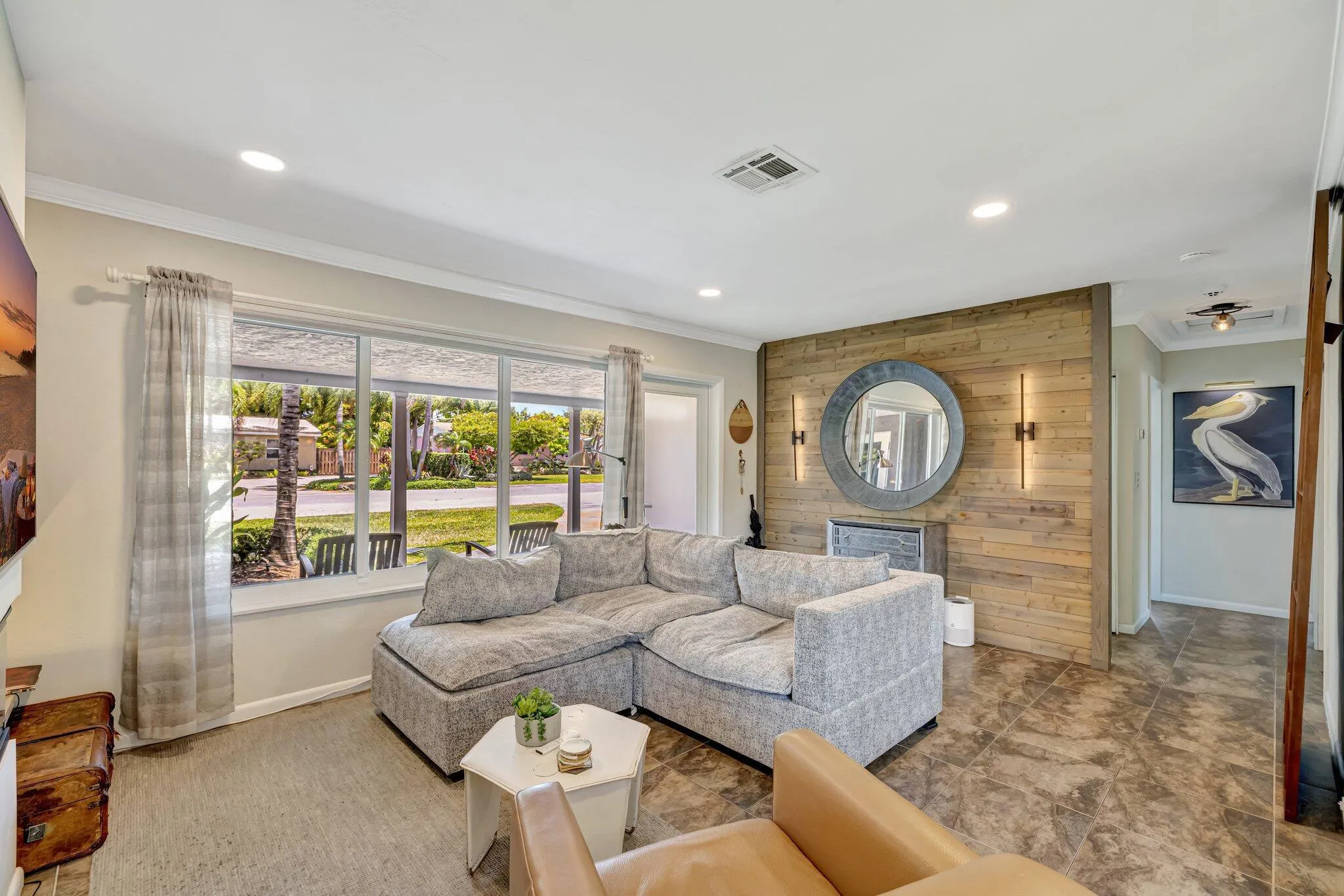 14 NE 26 Court