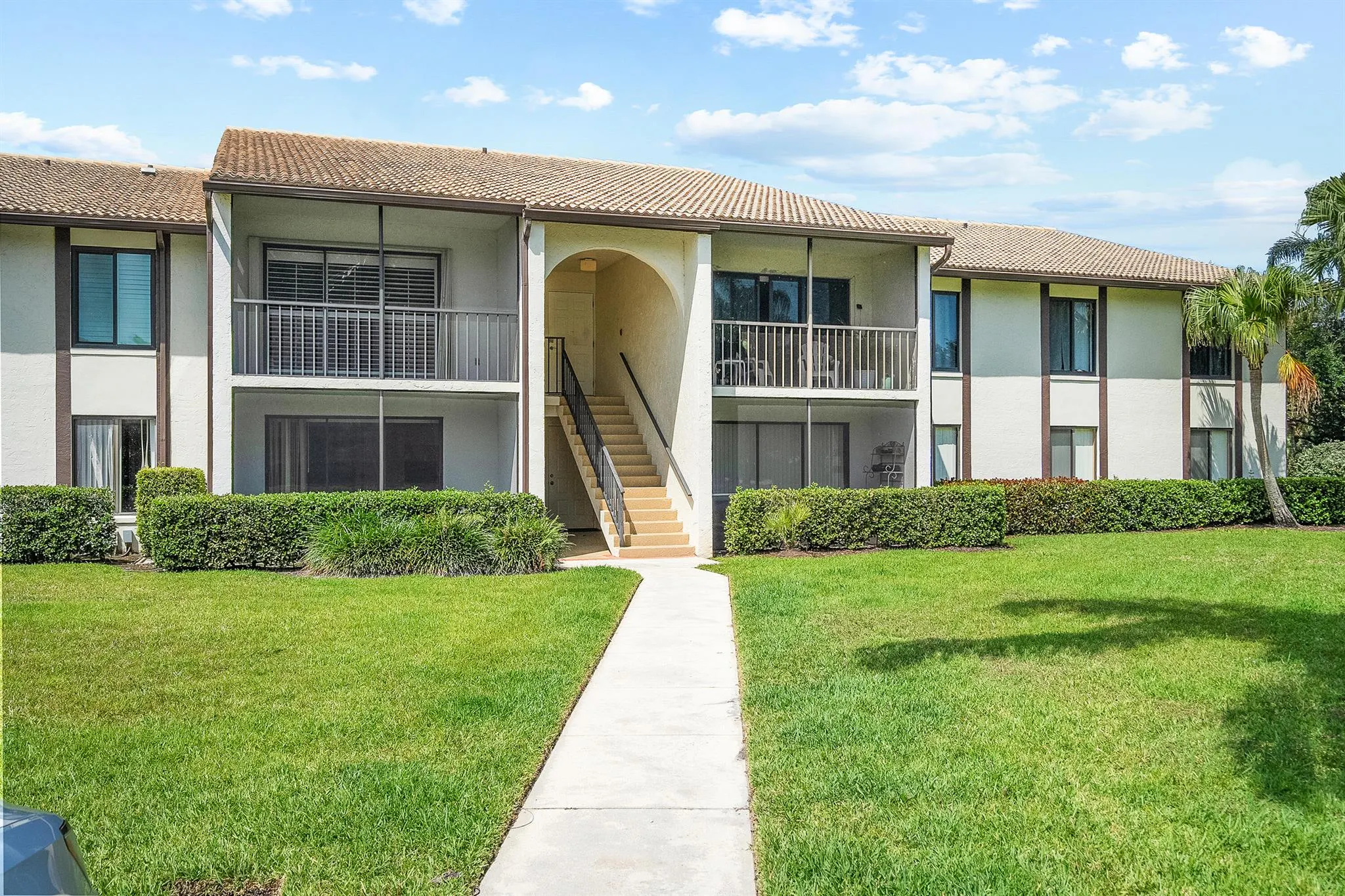 1605 SW Silver Pine Way, #C1