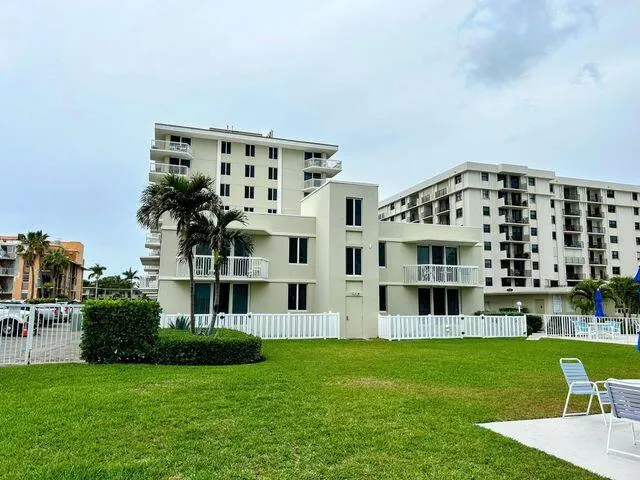 125 S Ocean Avenue, #207