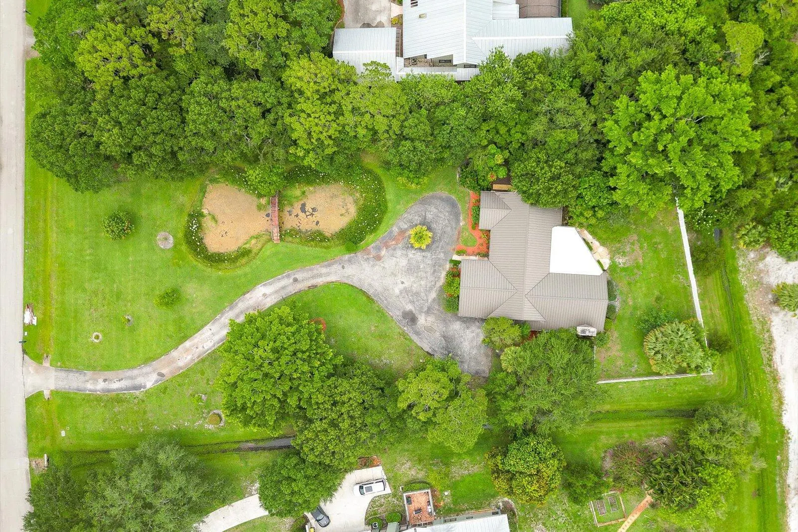 1614 SW Saint Andrews Drive