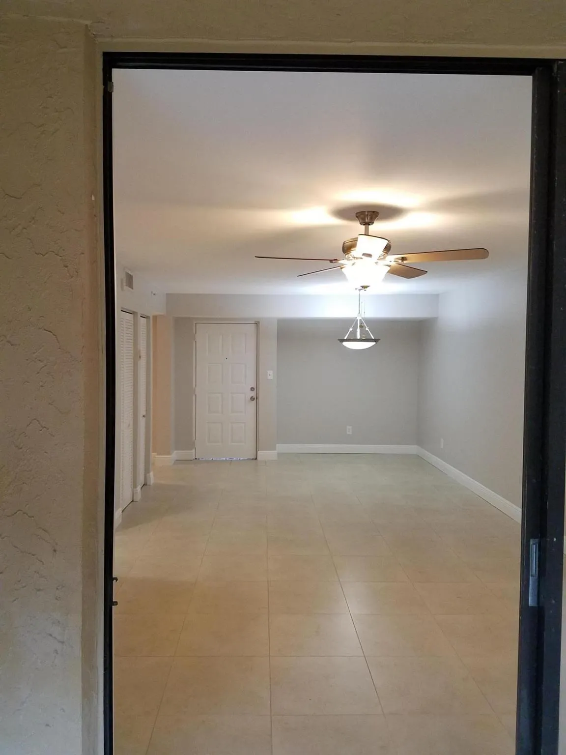 820 Lavers Circle, #G206