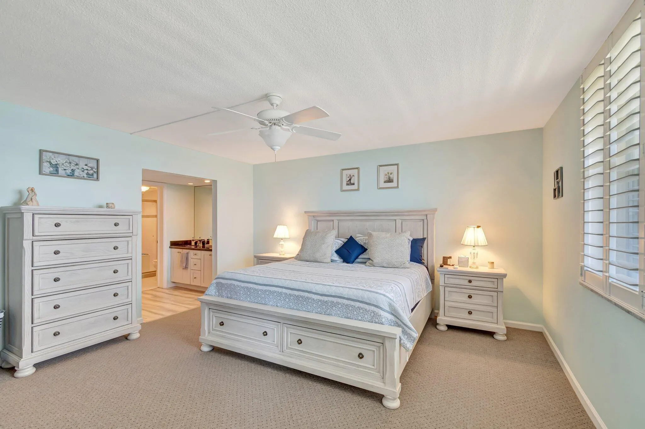 801 Lake Shore Drive, #405