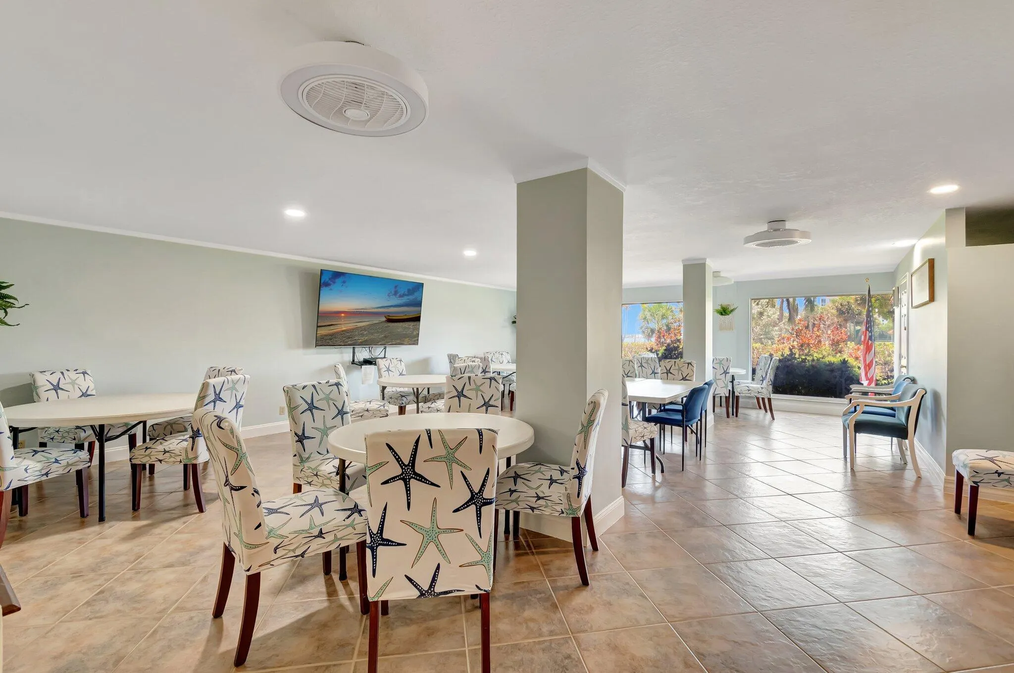 801 Lake Shore Drive, #405