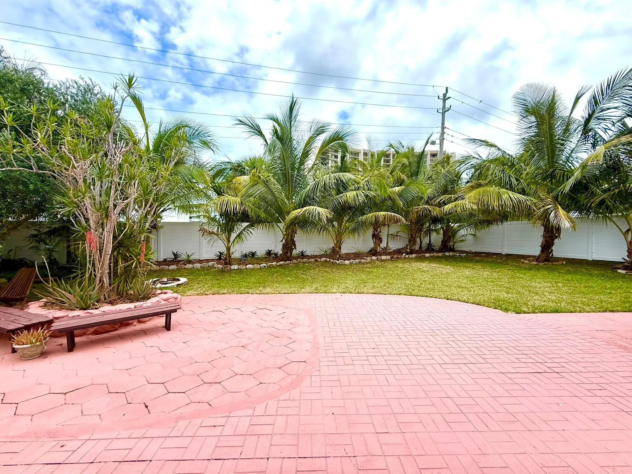 1760 Bel Air Avenue