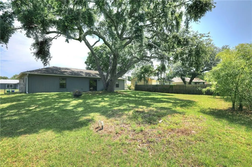 772 Breakwater Terrace