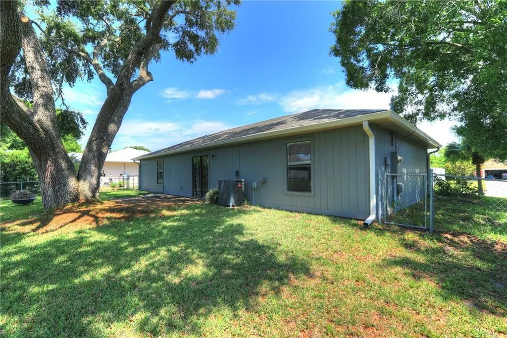 772 Breakwater Terrace