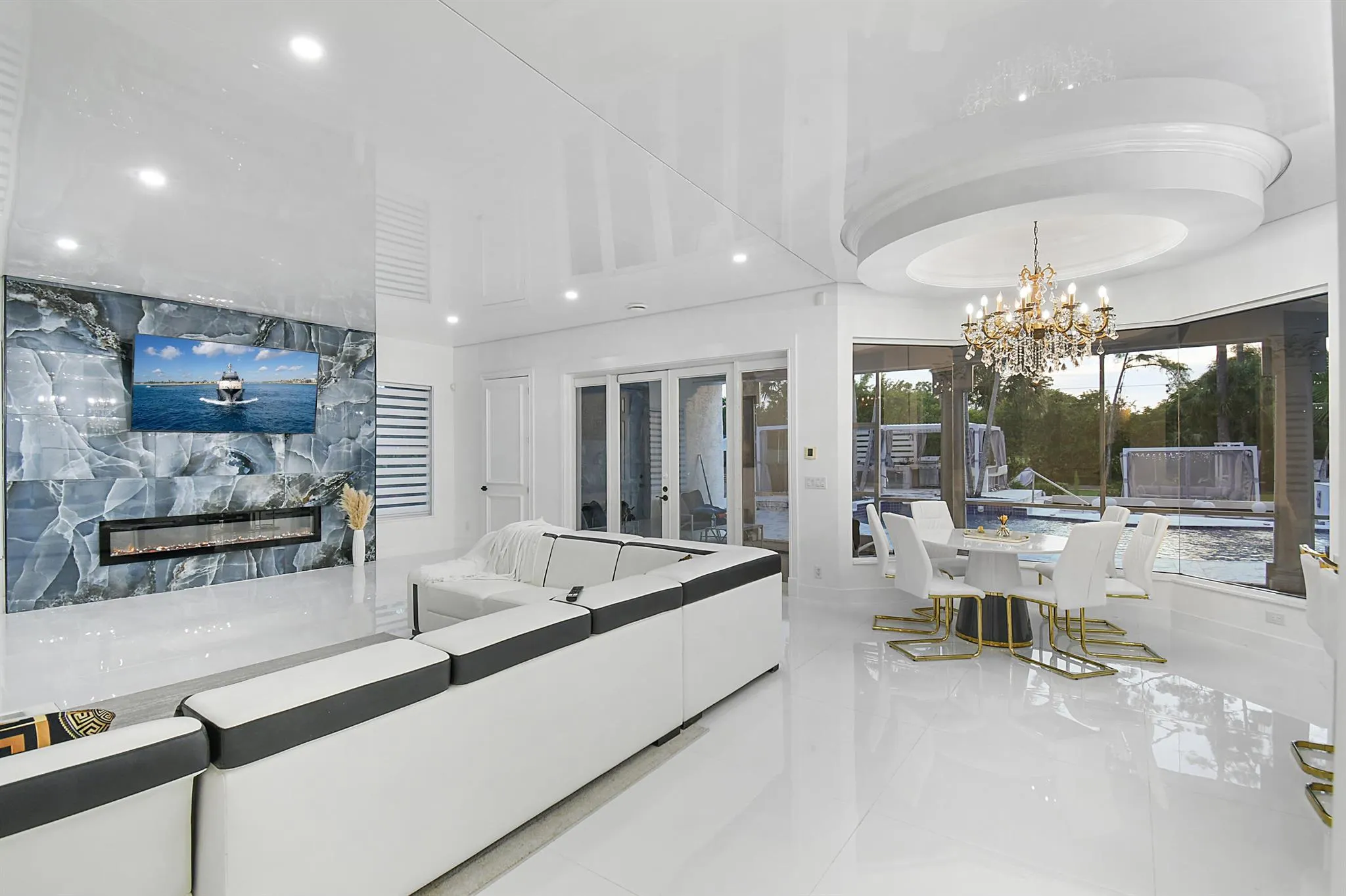 377 Squire Drive