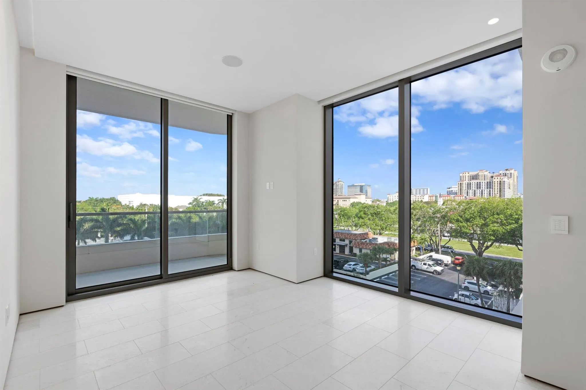 200 Arkona Court, #401