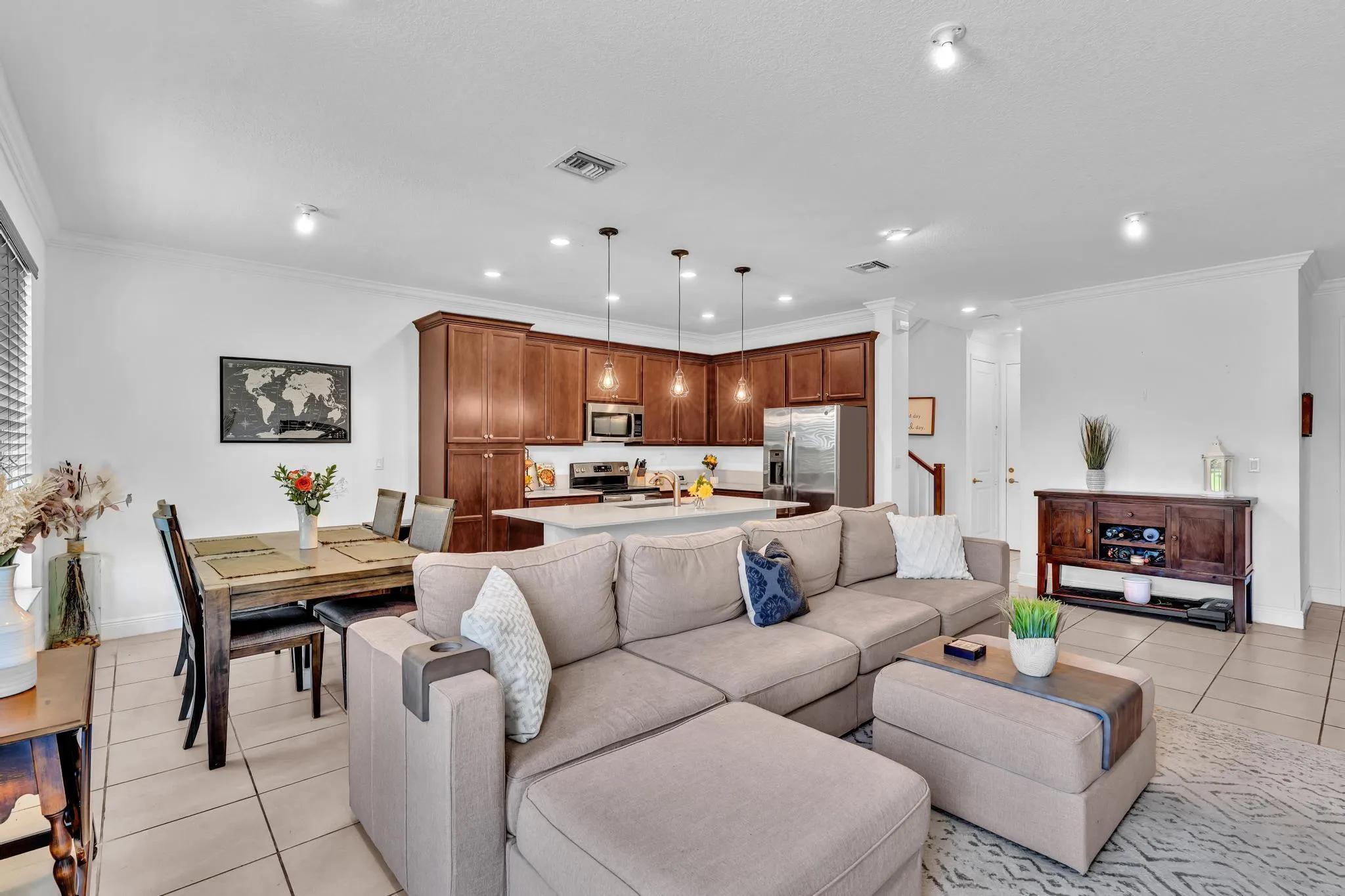 1133 Rio Court