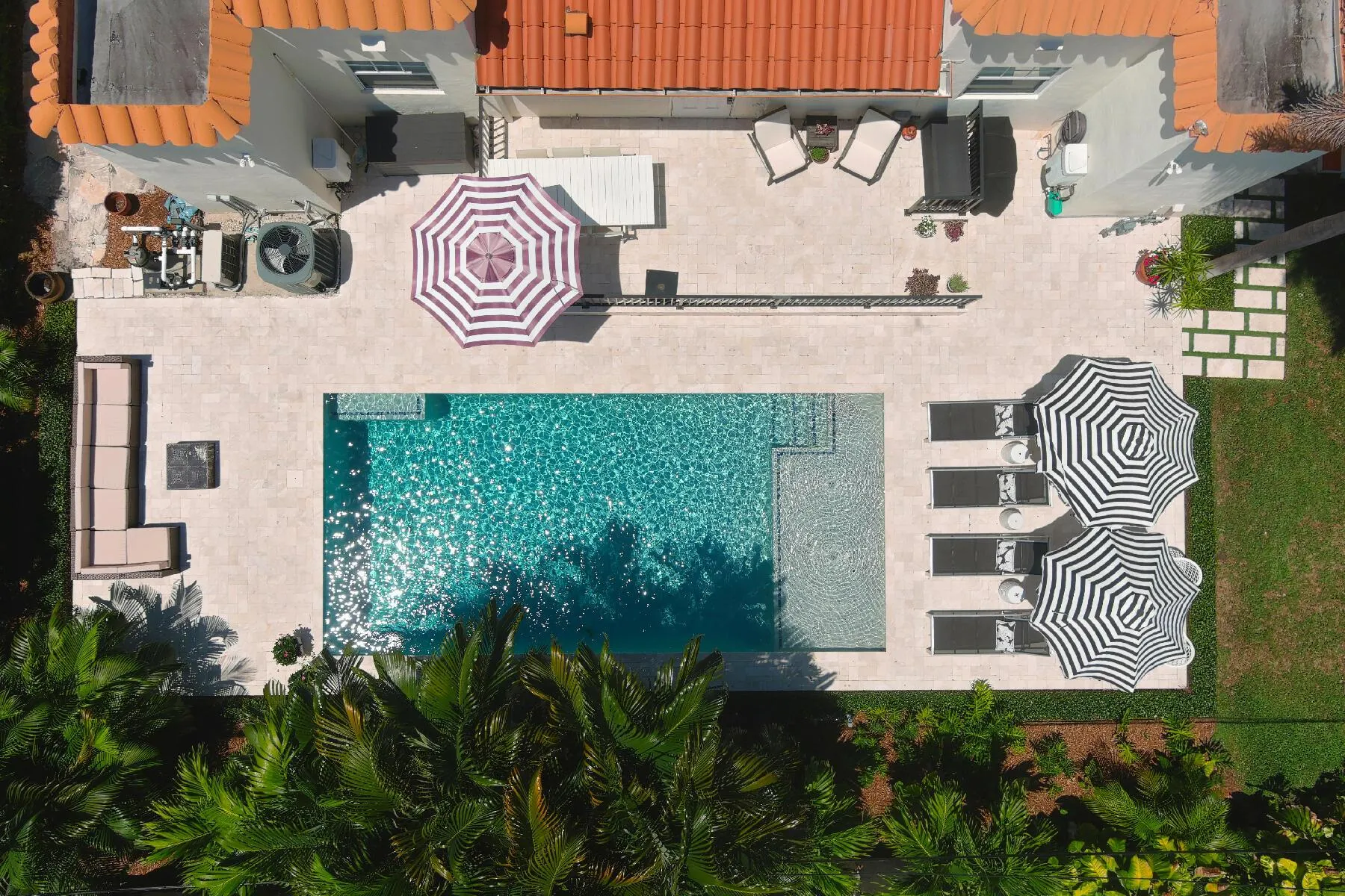 310 Almeria Road
