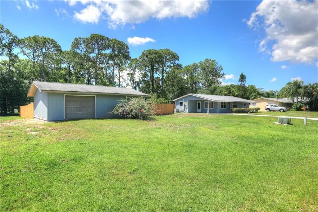 686 Bayharbor Terrace
