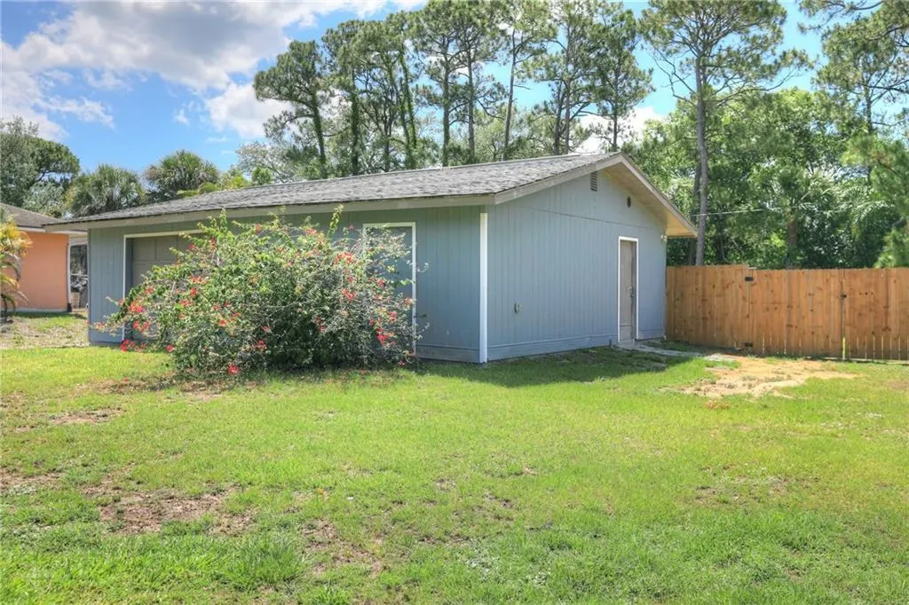 686 Bayharbor Terrace