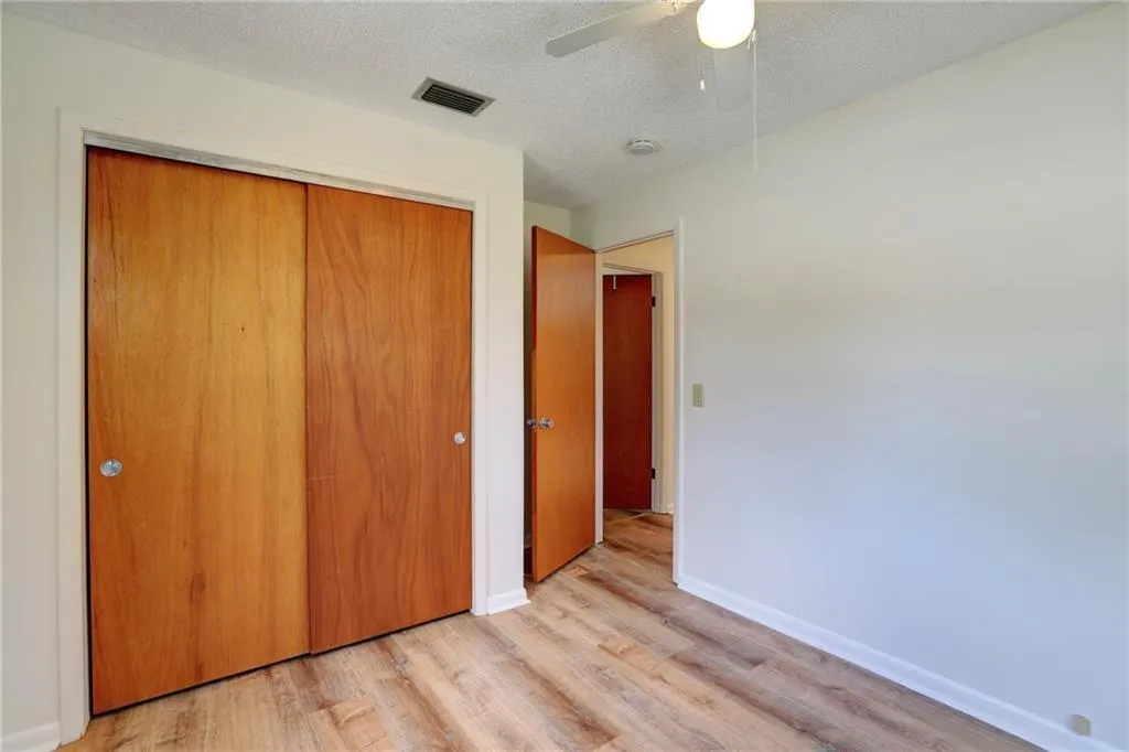 686 Bayharbor Terrace