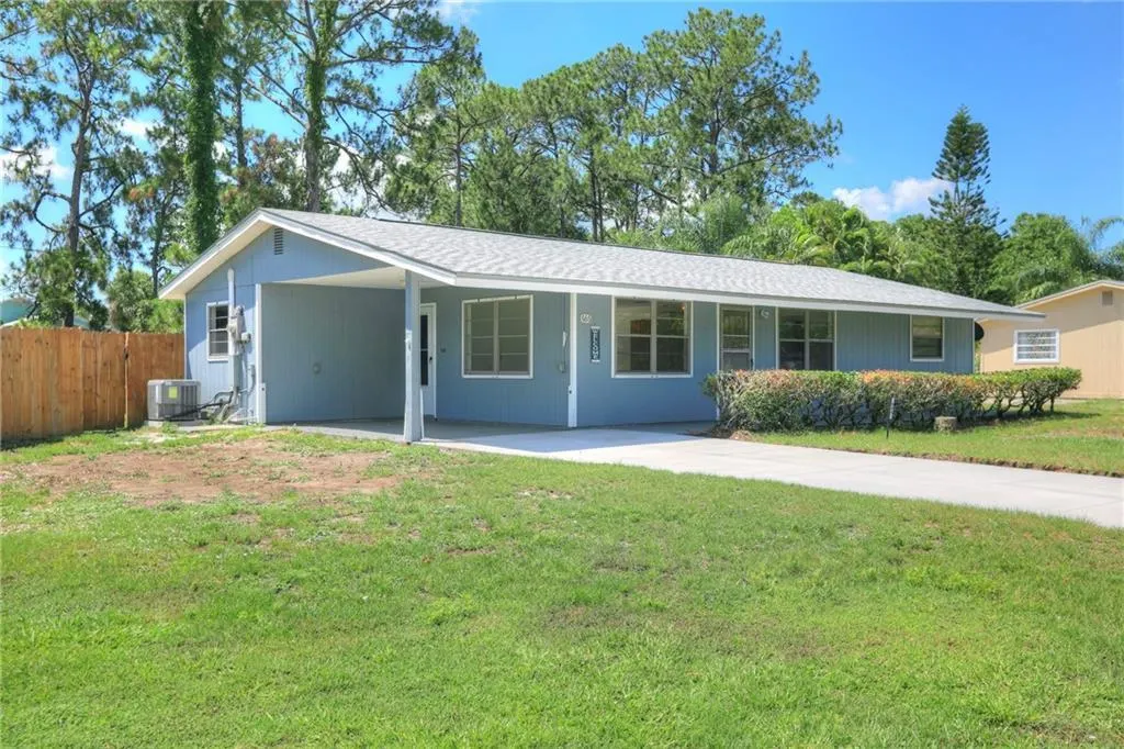 686 Bayharbor Terrace