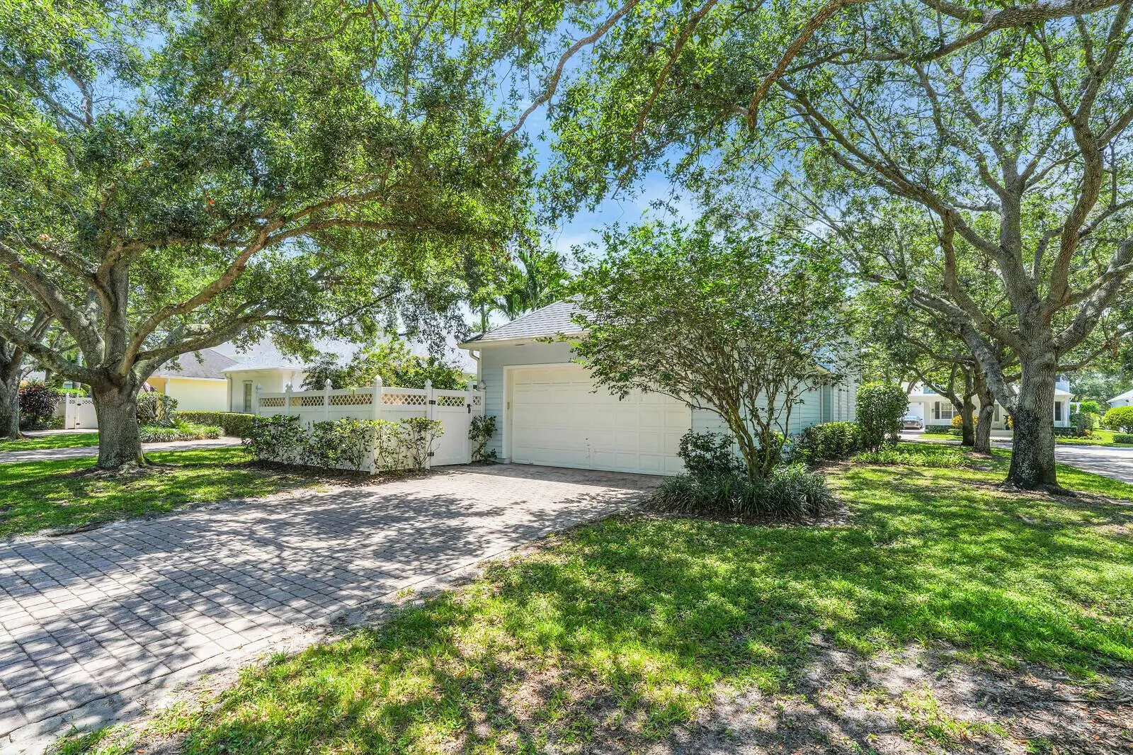 211 Barbados Drive