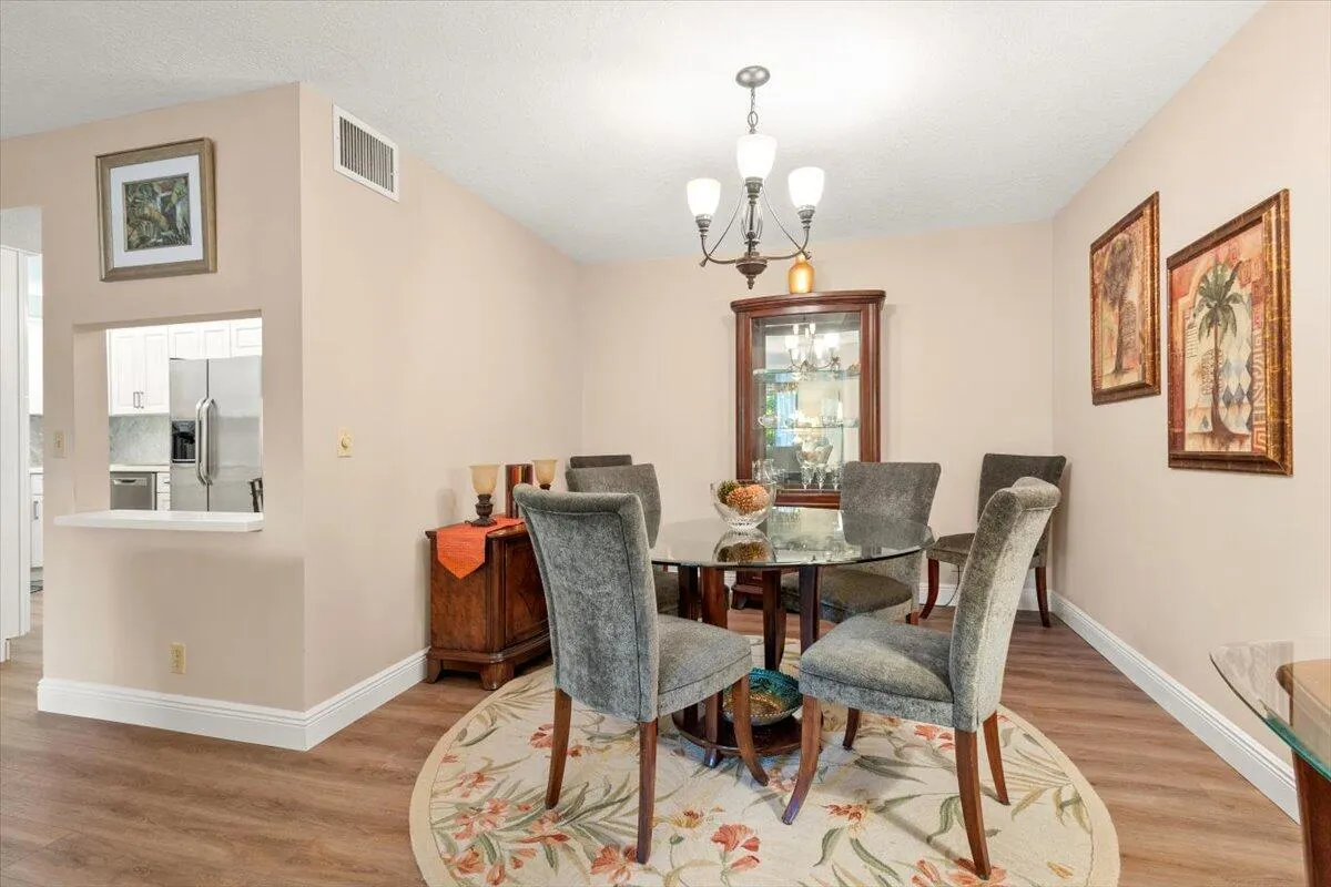 1995 SW Silver Pine Way, #Bldg 119 H1