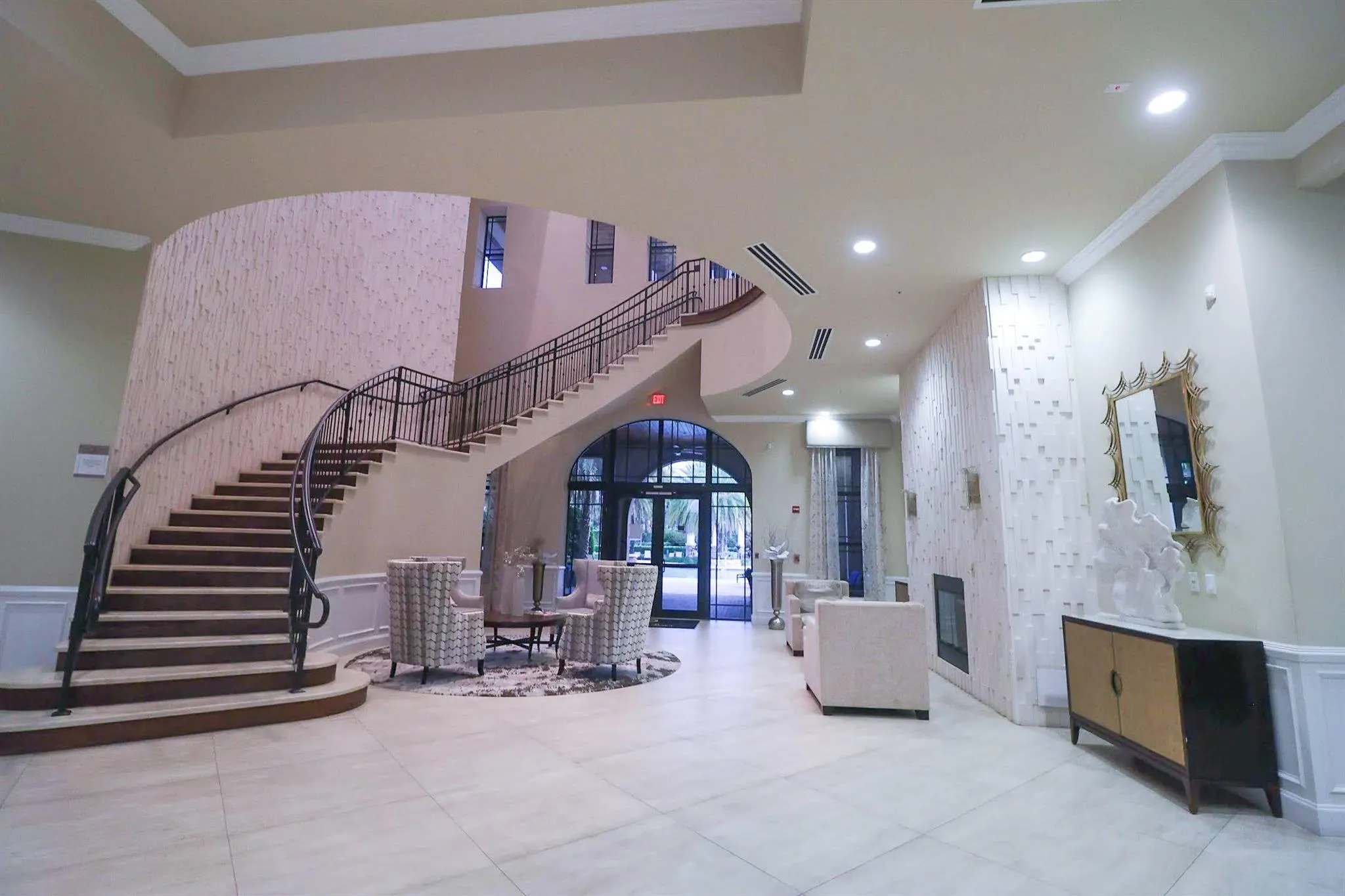 8581 Waterside Court
