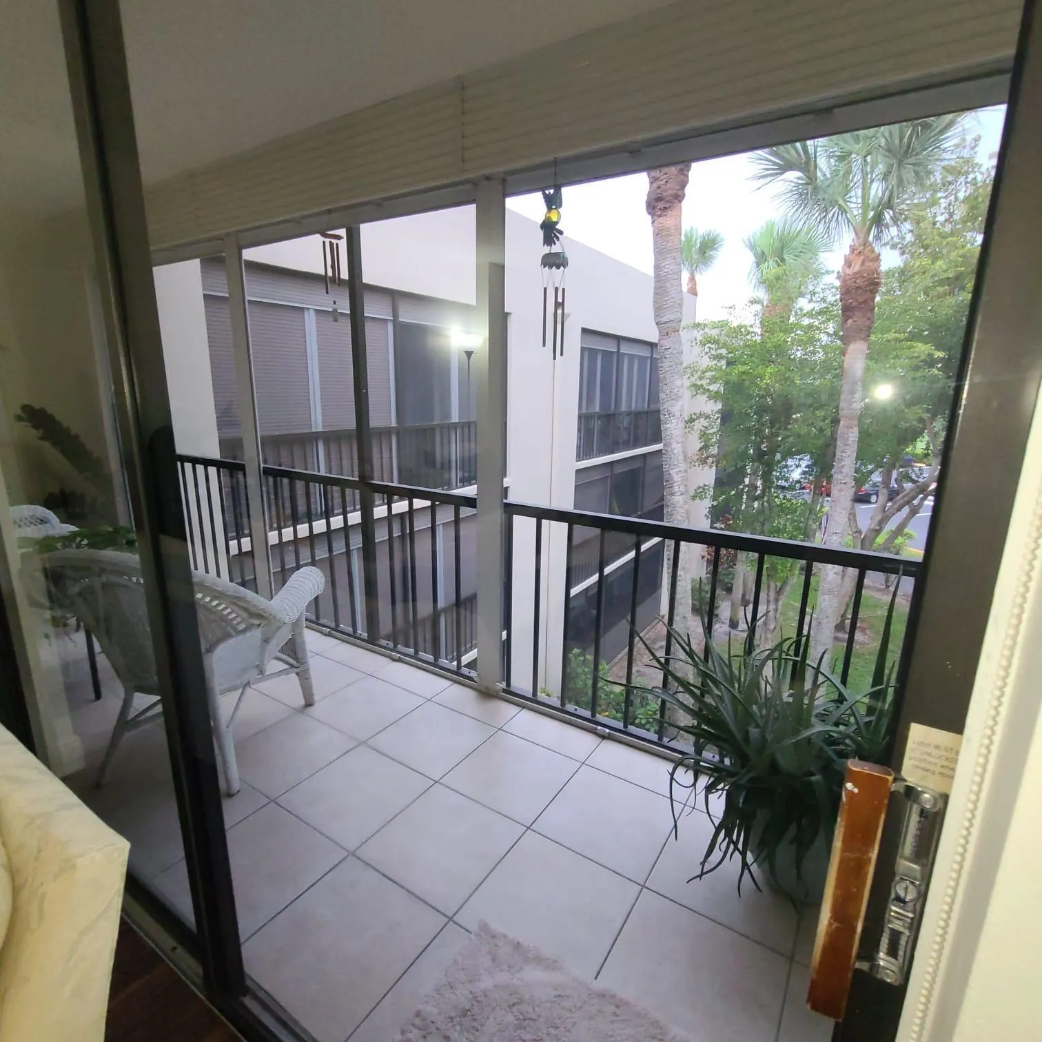 5220 Las Verdes Circle, #322