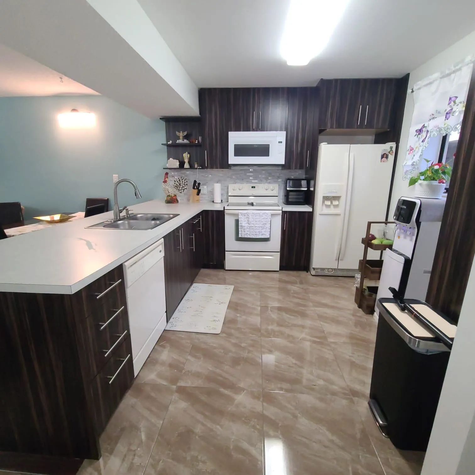5220 Las Verdes Circle, #322