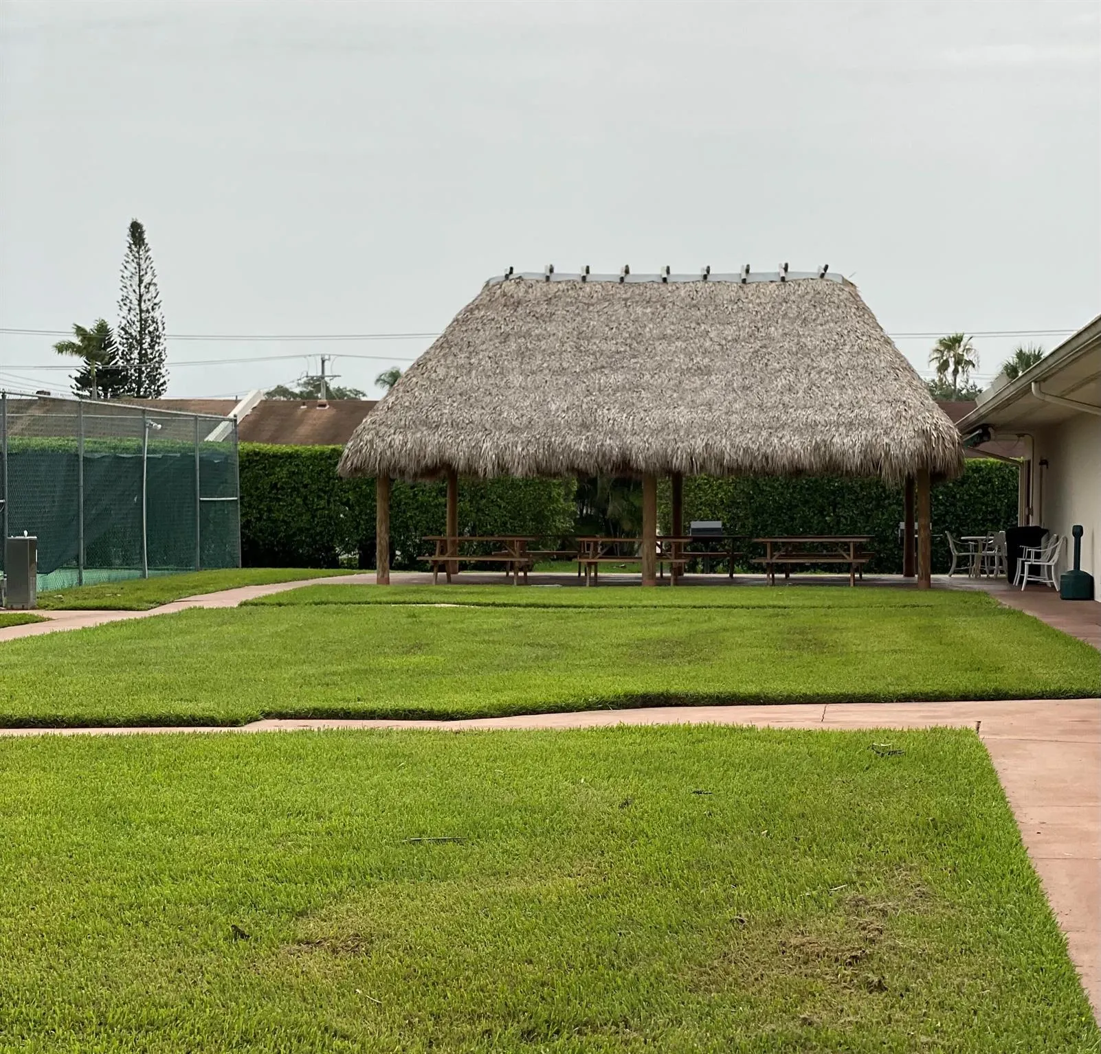 5220 Las Verdes Circle, #322