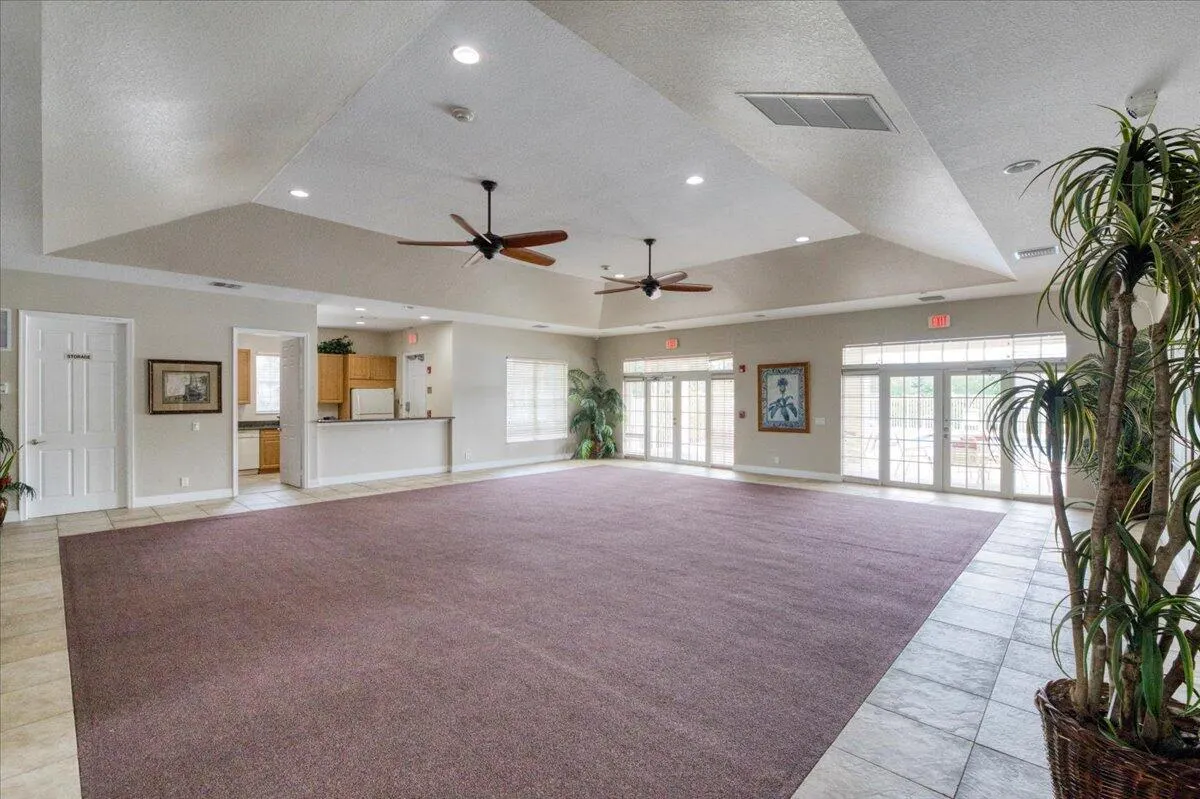2815 SW Regal Terrace