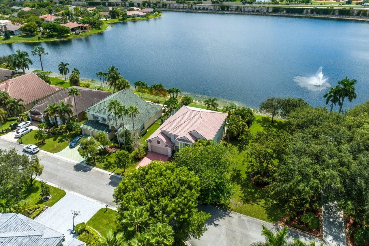 10290 NW 60th Place